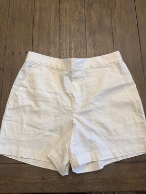Banana Republic White Women's Linen-Blend Shorts